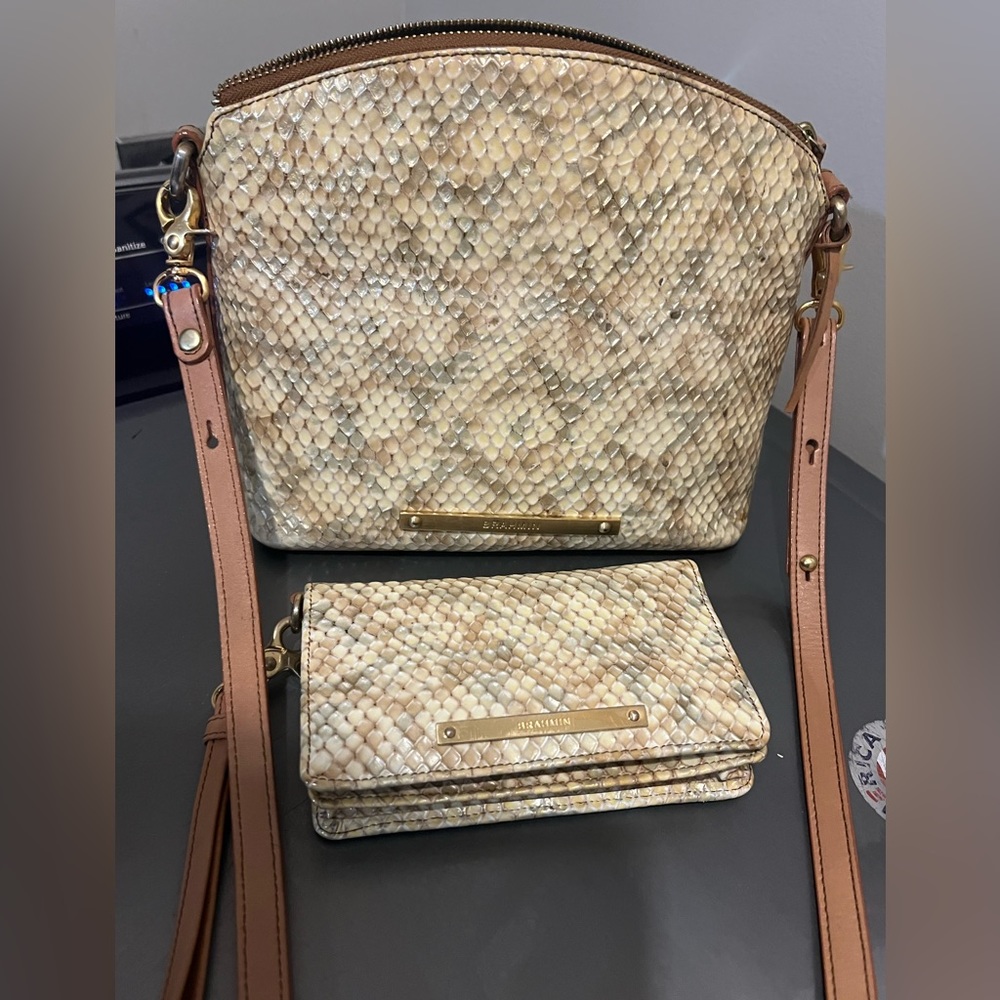 Brahmin Crossbody & matching wallet